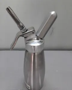 Cream syphon