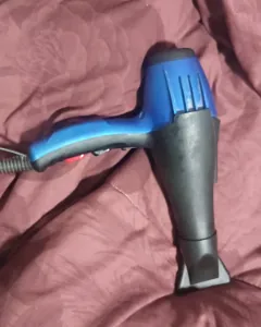 Sèche cheveux ou brushing 
