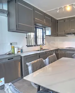 Maison/Villa à Péreybère