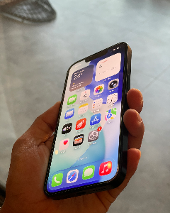 FOR SALE – iPhone 13 (128GB) – Midnight Black