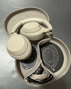 Sony WH-1000XM4