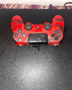 Ps4 slim)1 contrôle 