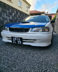 Toyota corolla ce113