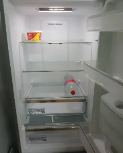 Réfrigérateur media neuf 