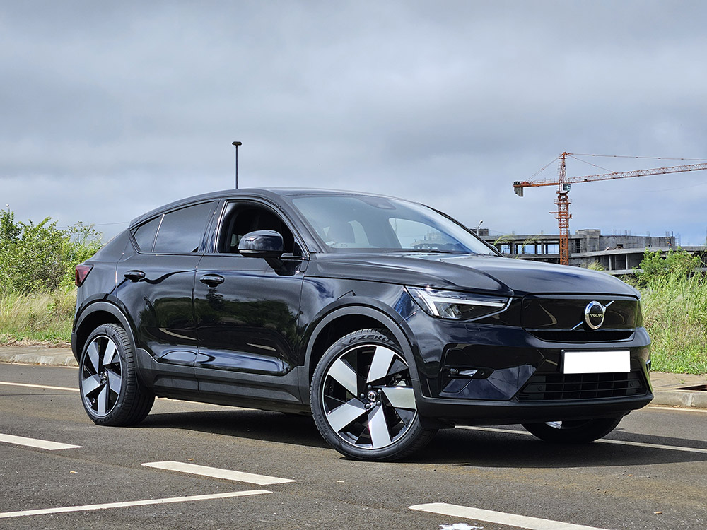 VOLVO C40 – 300KW – 2023