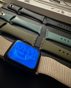 Apple watch SE (2nd Generation) 40mm Mid Alu Sp GPS